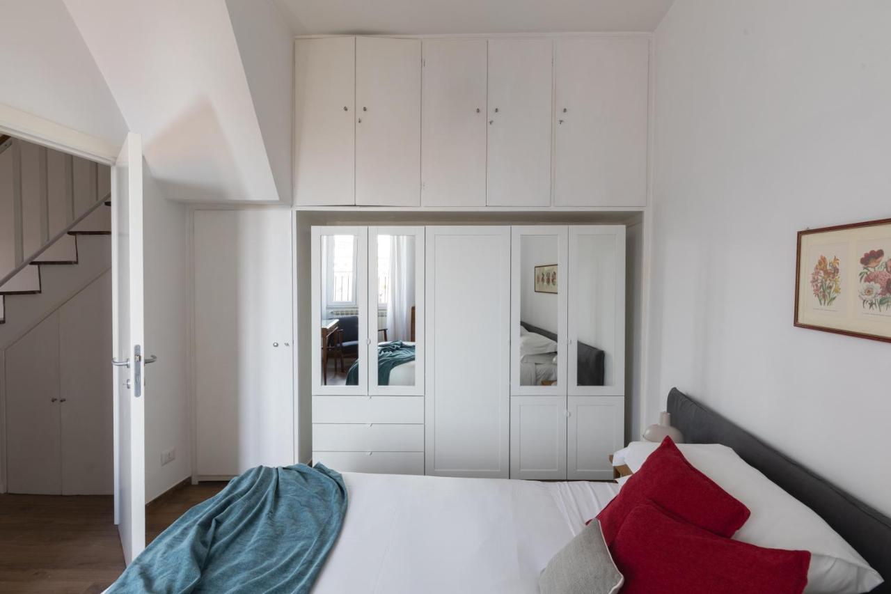 Amazing Penthouse With Terrace And Rooftop In Trastevere Rome Exterior photo