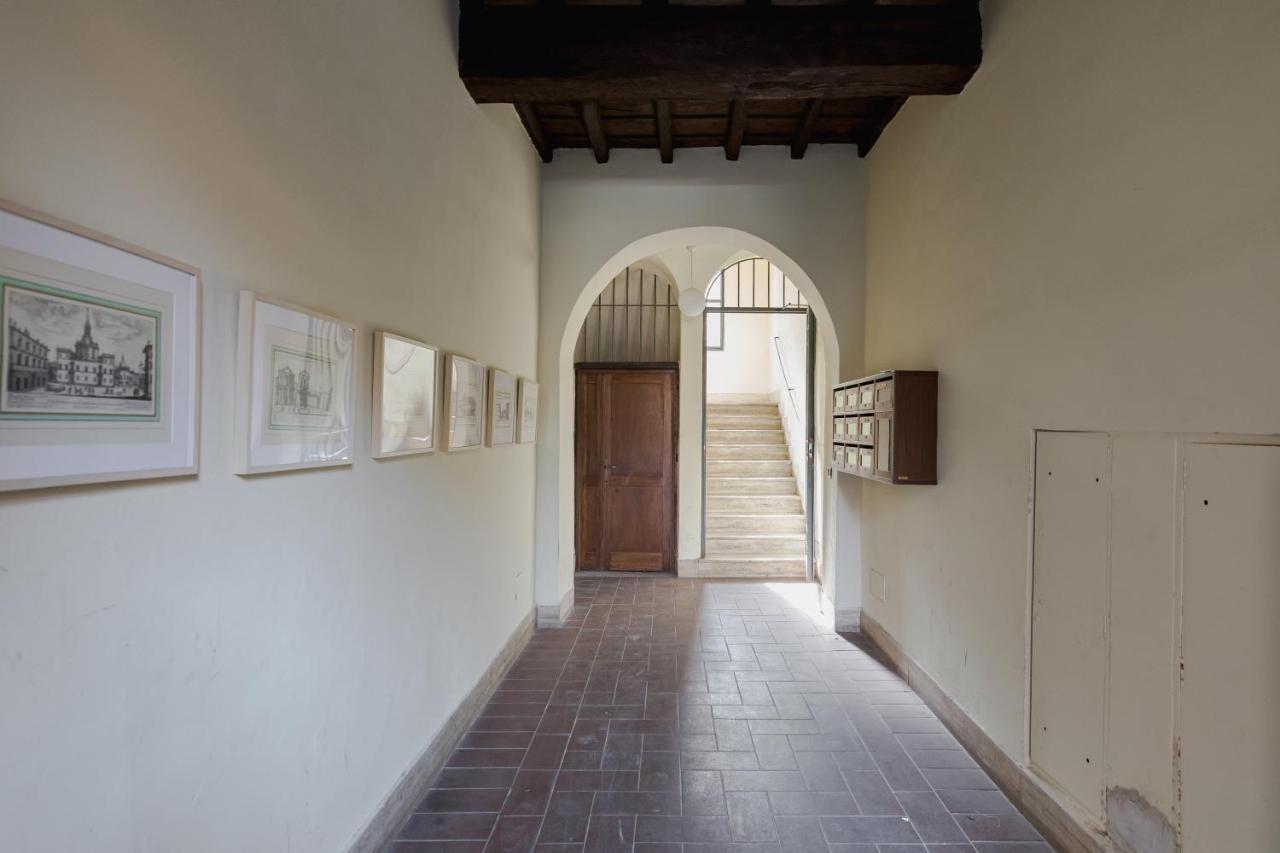 Amazing Penthouse With Terrace And Rooftop In Trastevere Rome Exterior photo