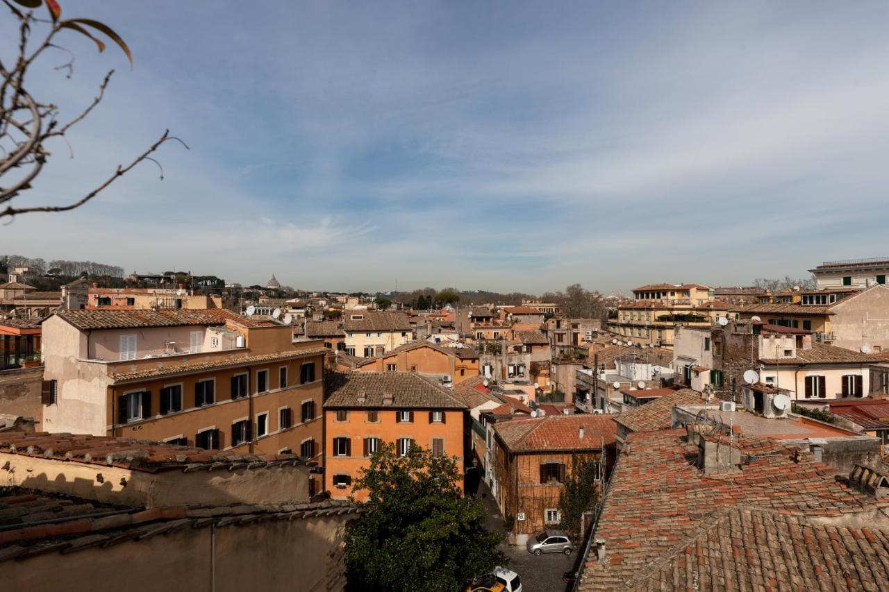 Amazing Penthouse With Terrace And Rooftop In Trastevere Rome Exterior photo